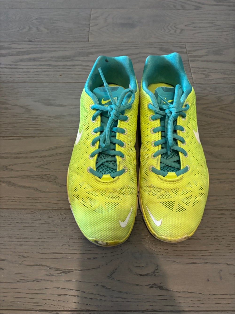 Nike Women's Yellow and Teal Mesh Running Sneakers